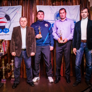   2013.    