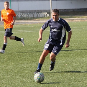     2015. 