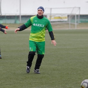   35+ 2019/20.  