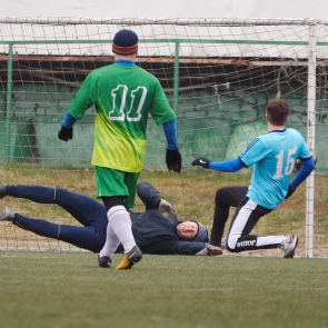   35+ 2019/20.  