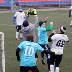   35+ 2019/20.  