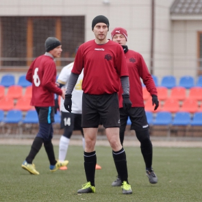   35+ 2019/20.  