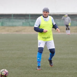   35+ 2019/20.  